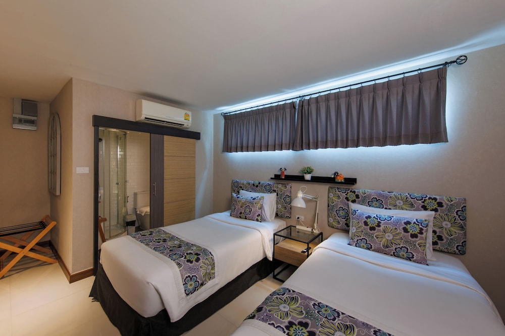 chala number 2 art and gallery house