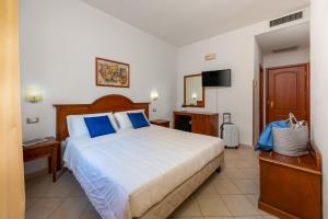 helios hotel