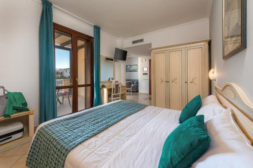 helios hotel