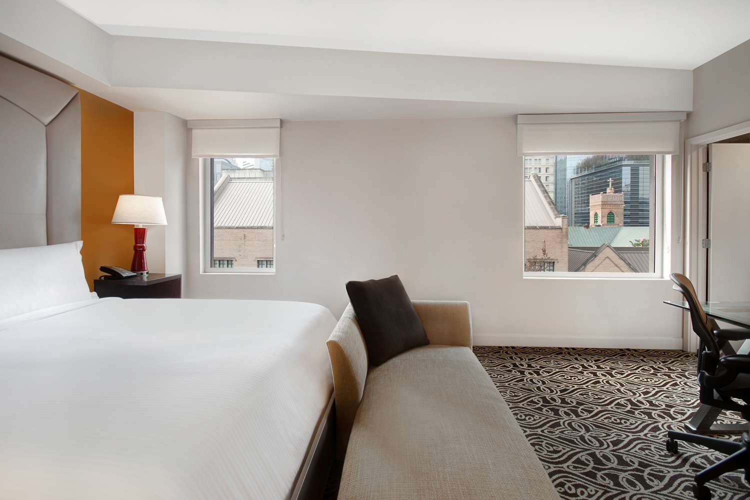 the sam houston curio collection by hilton
