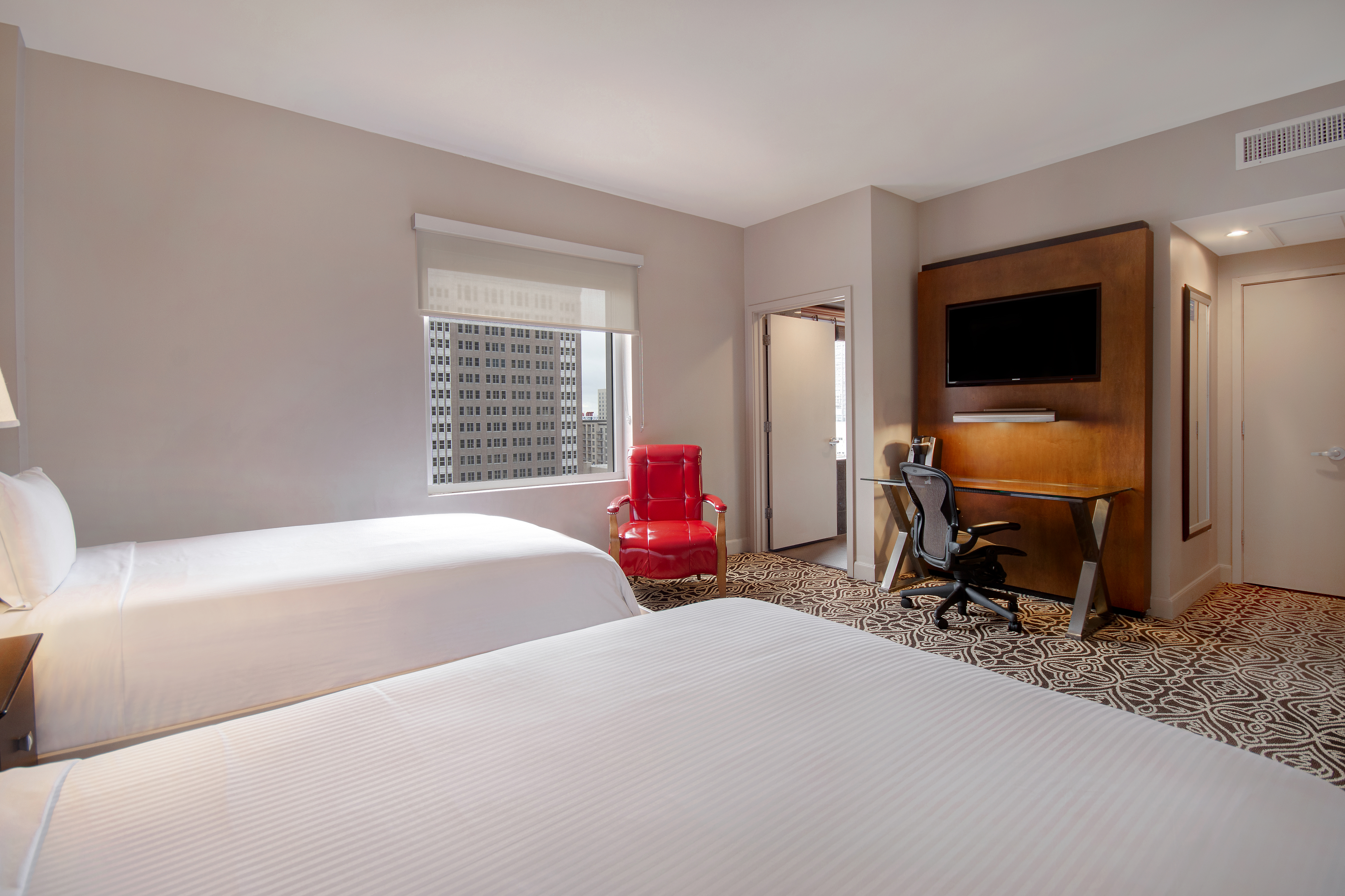 the sam houston curio collection by hilton