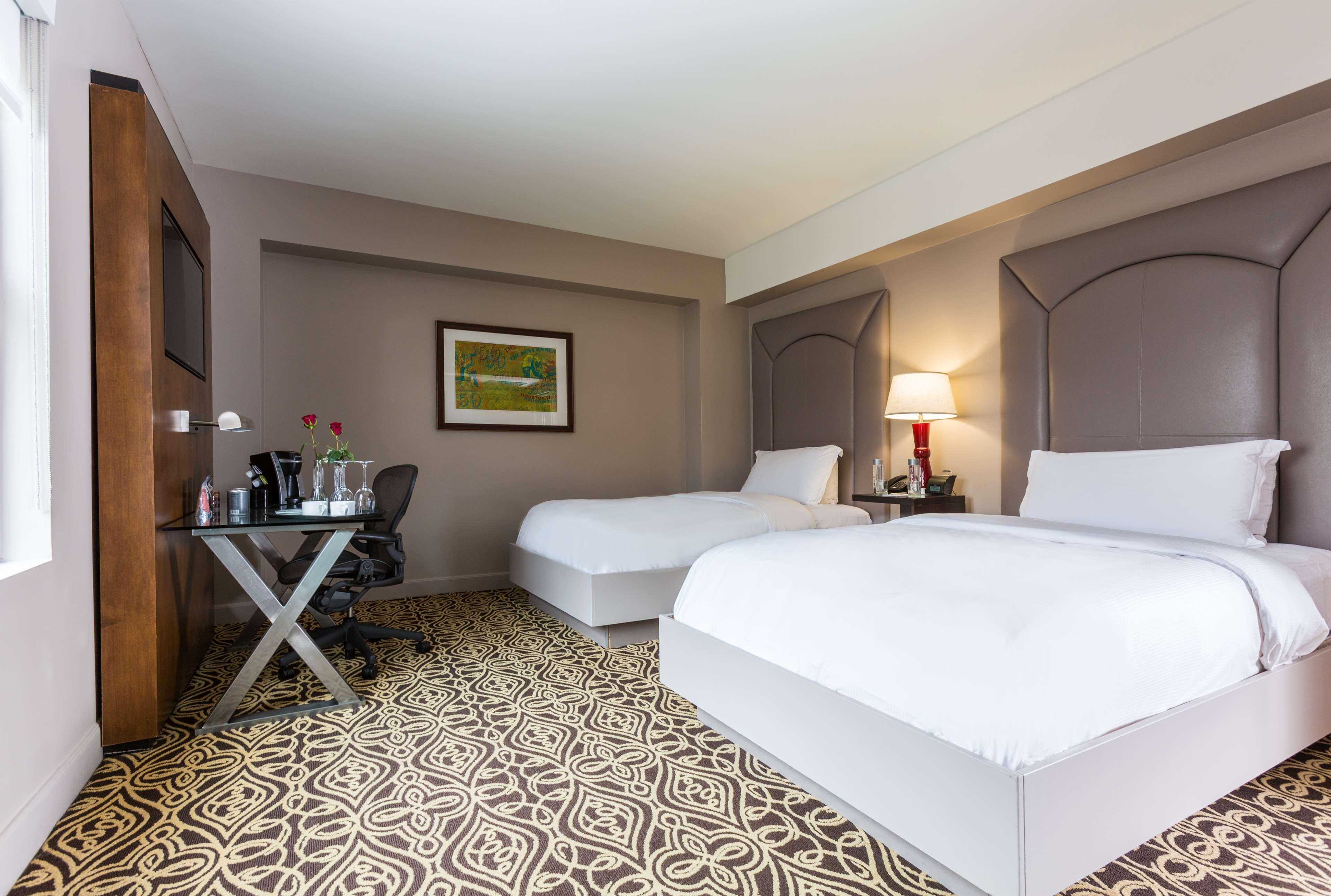 the sam houston curio collection by hilton