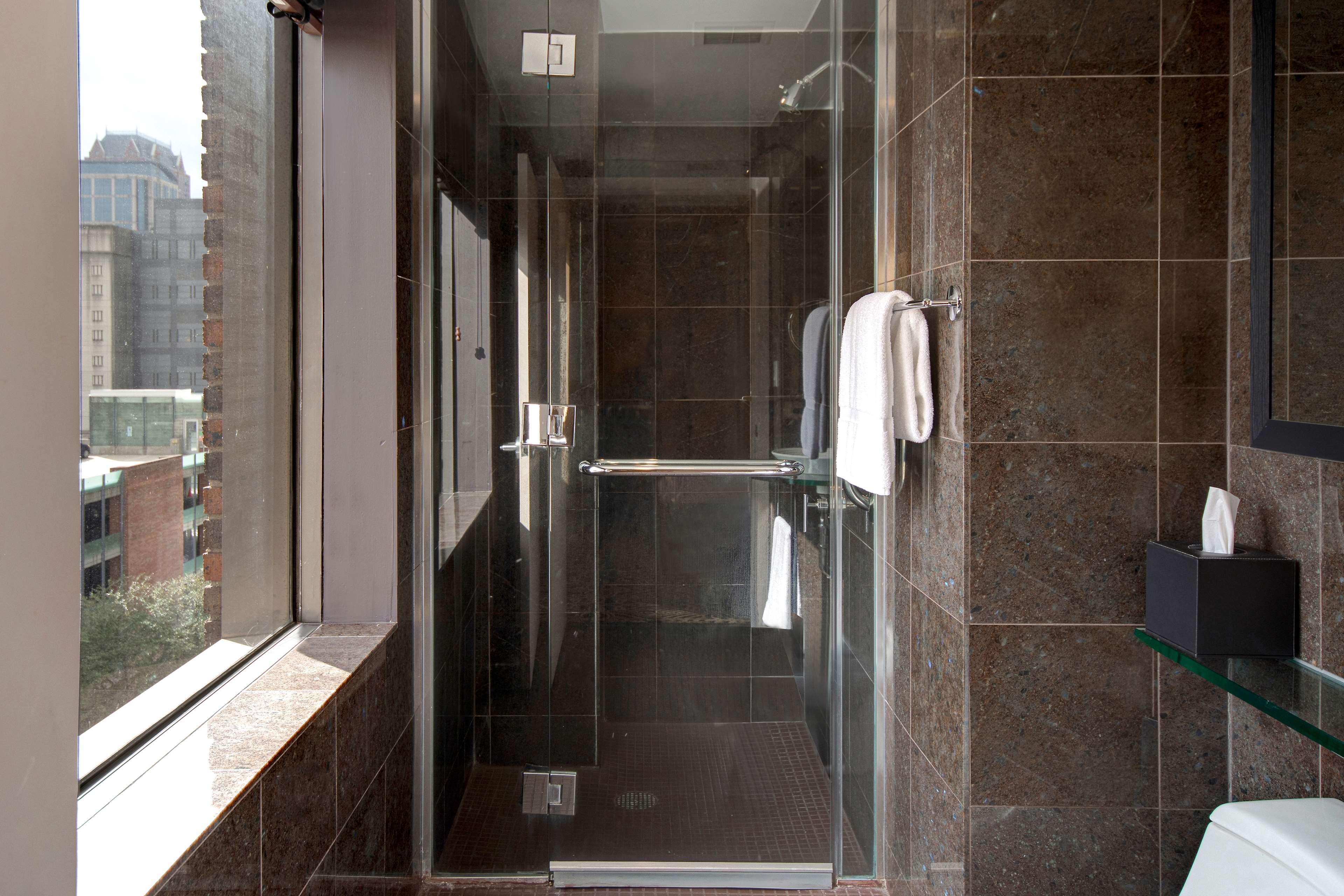 the sam houston curio collection by hilton