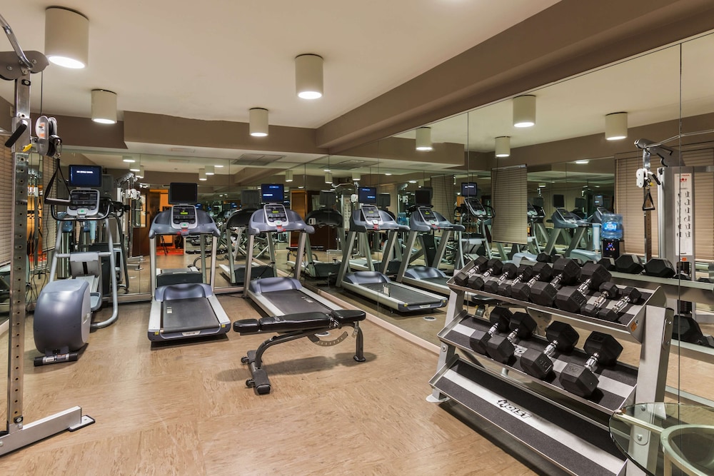 the sam houston curio collection by hilton
