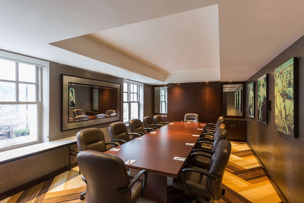 the sam houston curio collection by hilton