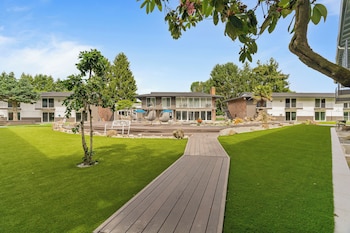 interurban suites hotel