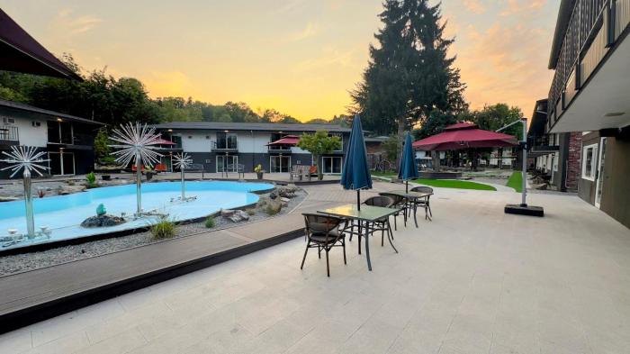 interurban suites hotel