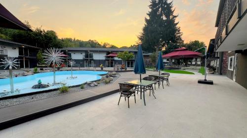 interurban suites hotel