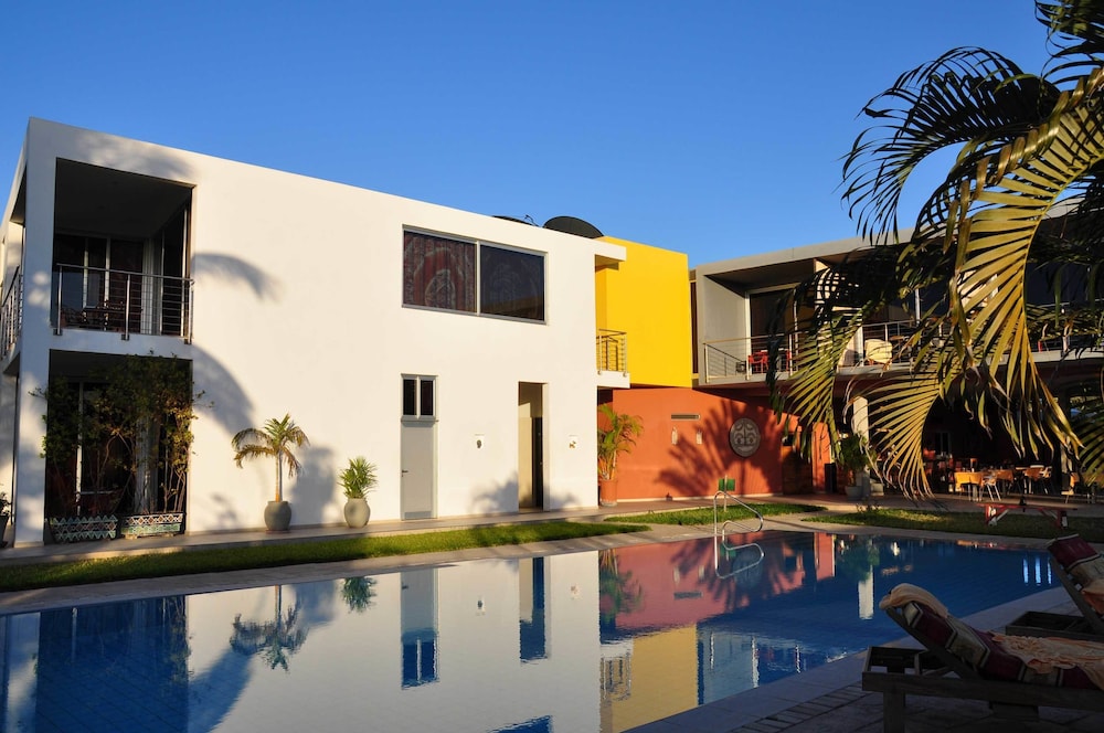 leos beach hotel and restaurant adults only