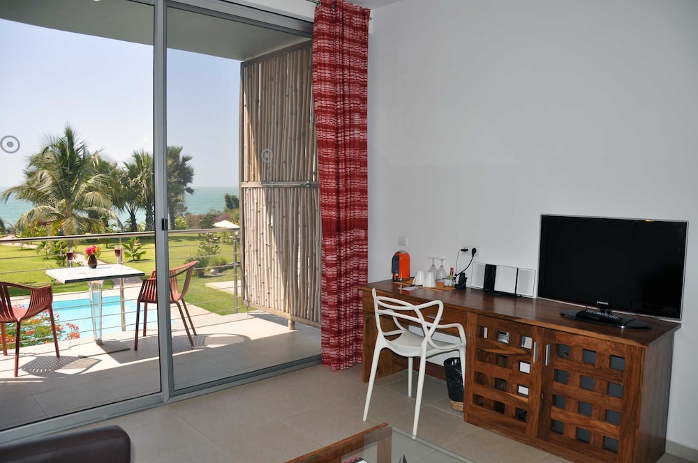 leos beach hotel and restaurant adults only