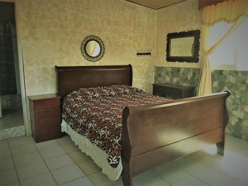 hotel paradise inn