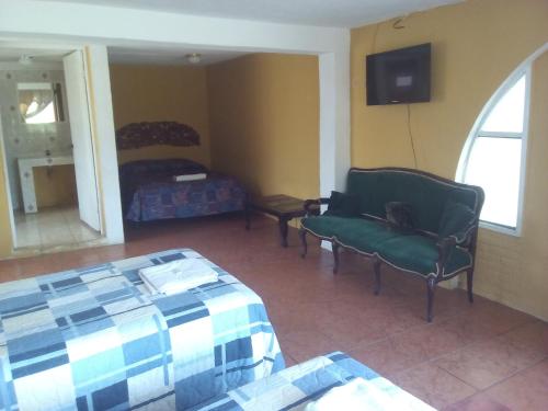 hotel paradise inn
