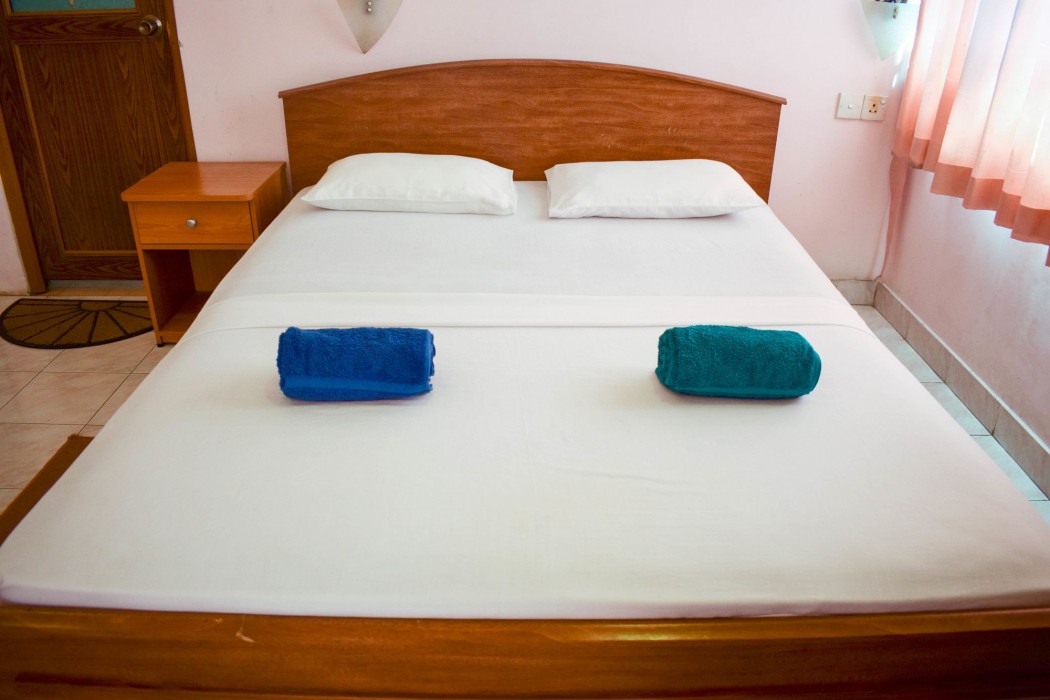 Hotel Red Rose,Negombo>>Katunayake,3 star