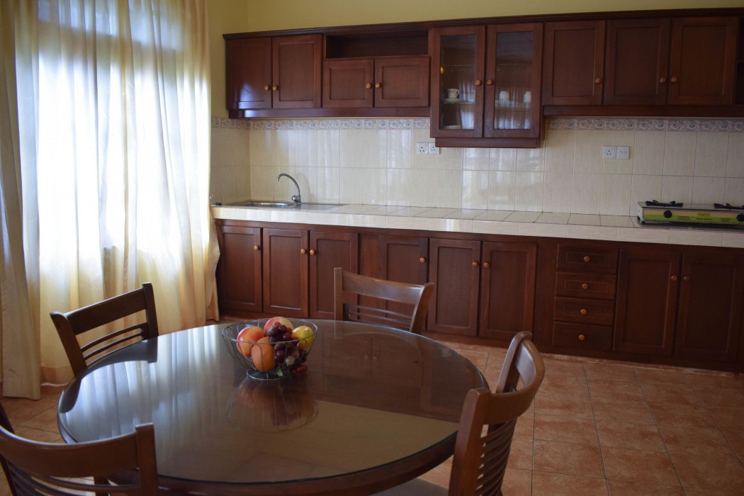 Hotel Red Rose,Negombo>>Katunayake,3 star