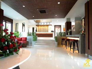 the charm boutique resort and hotel