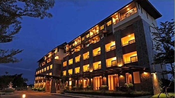 the charm boutique resort and hotel