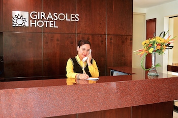 girasoles hotel