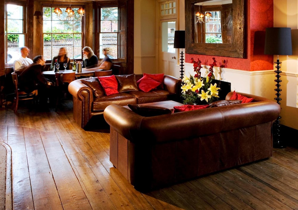 the victoria