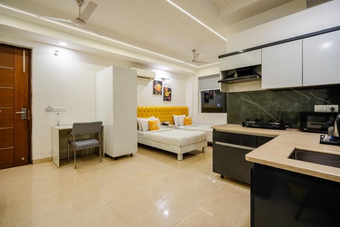 lime tree luxury studio