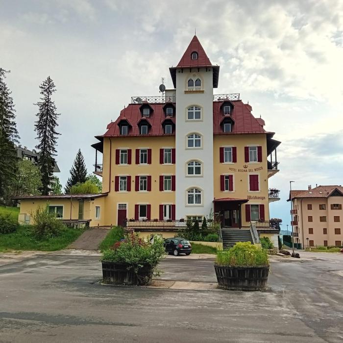 hotel regina del bosco