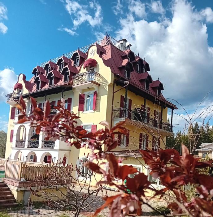 hotel regina del bosco