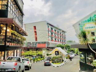 the bountie hotel and convention center sukabumi