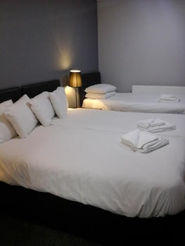 the liverpool inn hotel