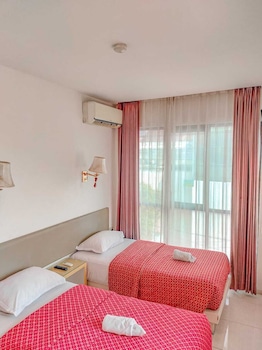 dewarna zainul arifin malang