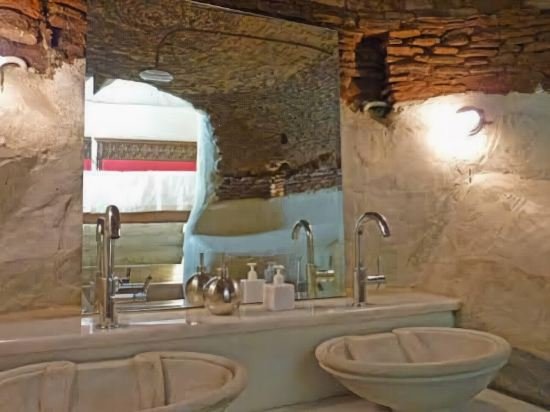 The Old Markets,Rhodes>>Pedi,4 star