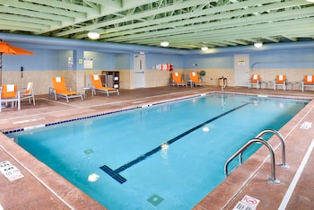 Holiday Inn Express Rochester - University Area By Ihg,Near University Of Rochester,3 star