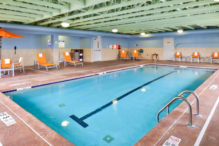 holiday inn express rochester university area by ihg