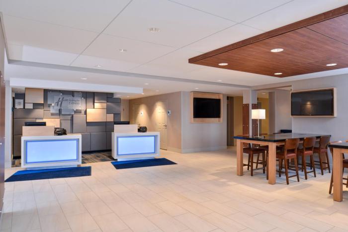holiday inn express rochester university area by ihg