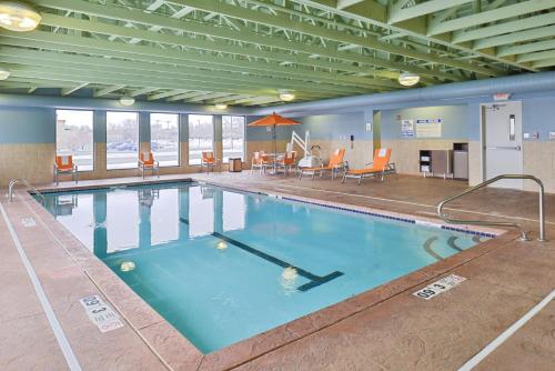 holiday inn express rochester university area by ihg