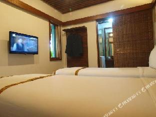 flores gallery hotel