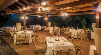 grand fiesta americana sumiya cuernavaca