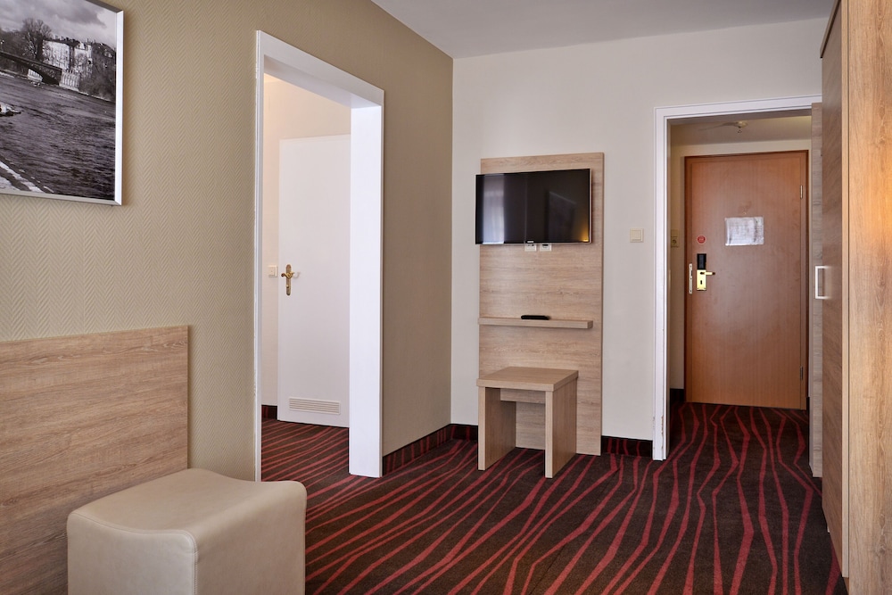 hotel europaischer hof adults only