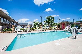 rodeway inn expo center