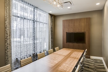 North Charleston Marriott,Charleston International Airport>>Charleston,3.5 star