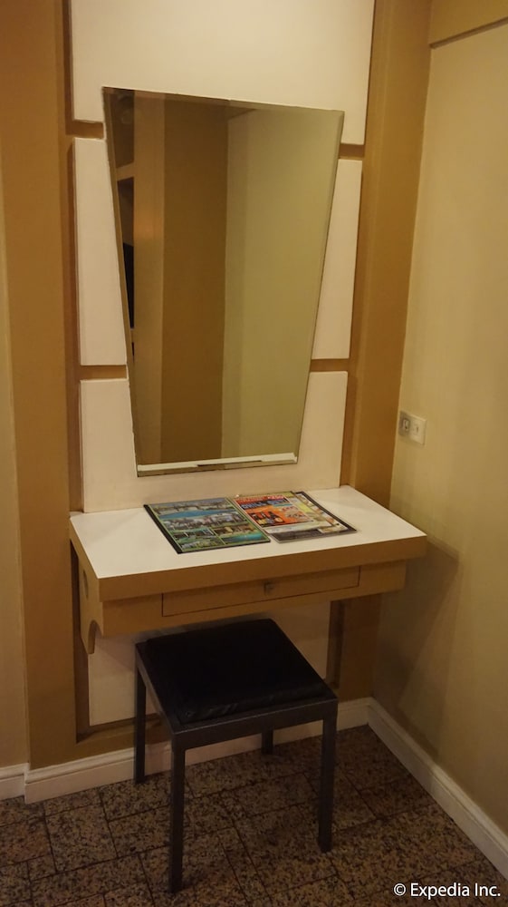 urban travellers hotel