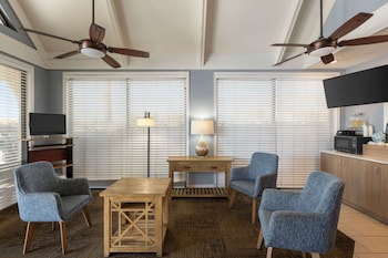 Days Inn By Wyndham Cocoa Beach Port Canaveral,Near Cocoa Beach Pier,3 star