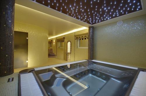 arcanum hotel