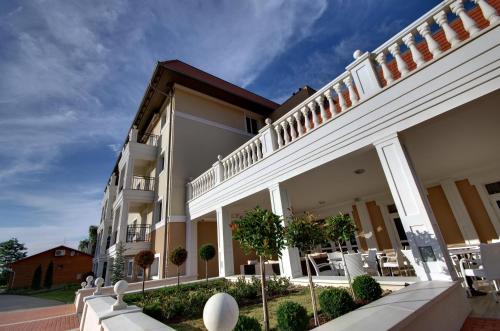 arcanum hotel