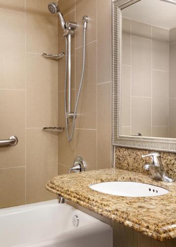 holiday inn resort galveston on the beach by ihg