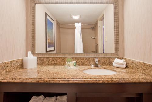 holiday inn resort galveston on the beach by ihg