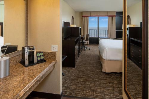 holiday inn resort galveston on the beach by ihg