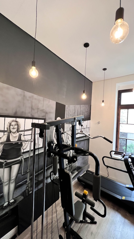 johnscher by sj san juan curitiba