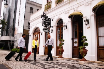 johnscher by sj san juan curitiba