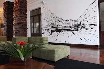 johnscher by sj san juan curitiba