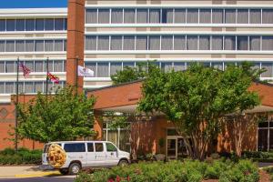 doubletree by hilton hotel largo washington dc
