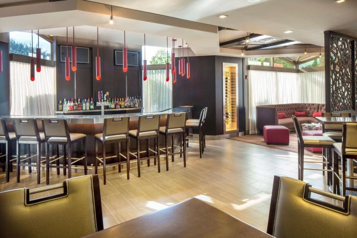 doubletree by hilton hotel largo washington dc